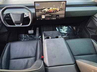 2025 Tesla Cybertruck