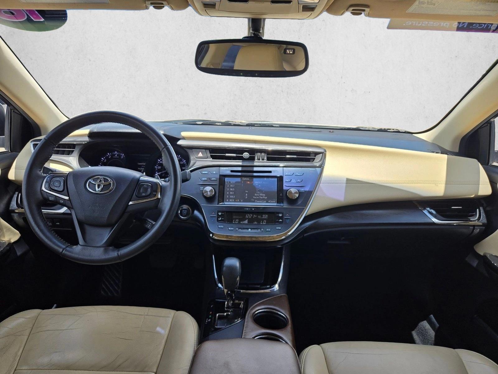 Thumbnail: 2016 Toyota Avalon - 3
