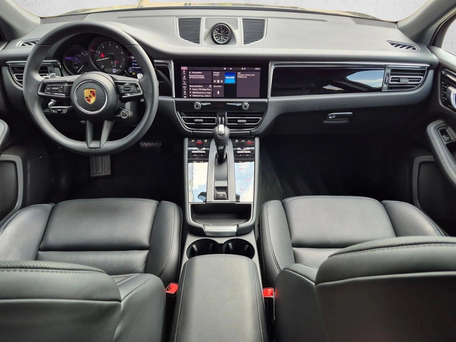 Thumbnail: 2026 Porsche Macan - 5