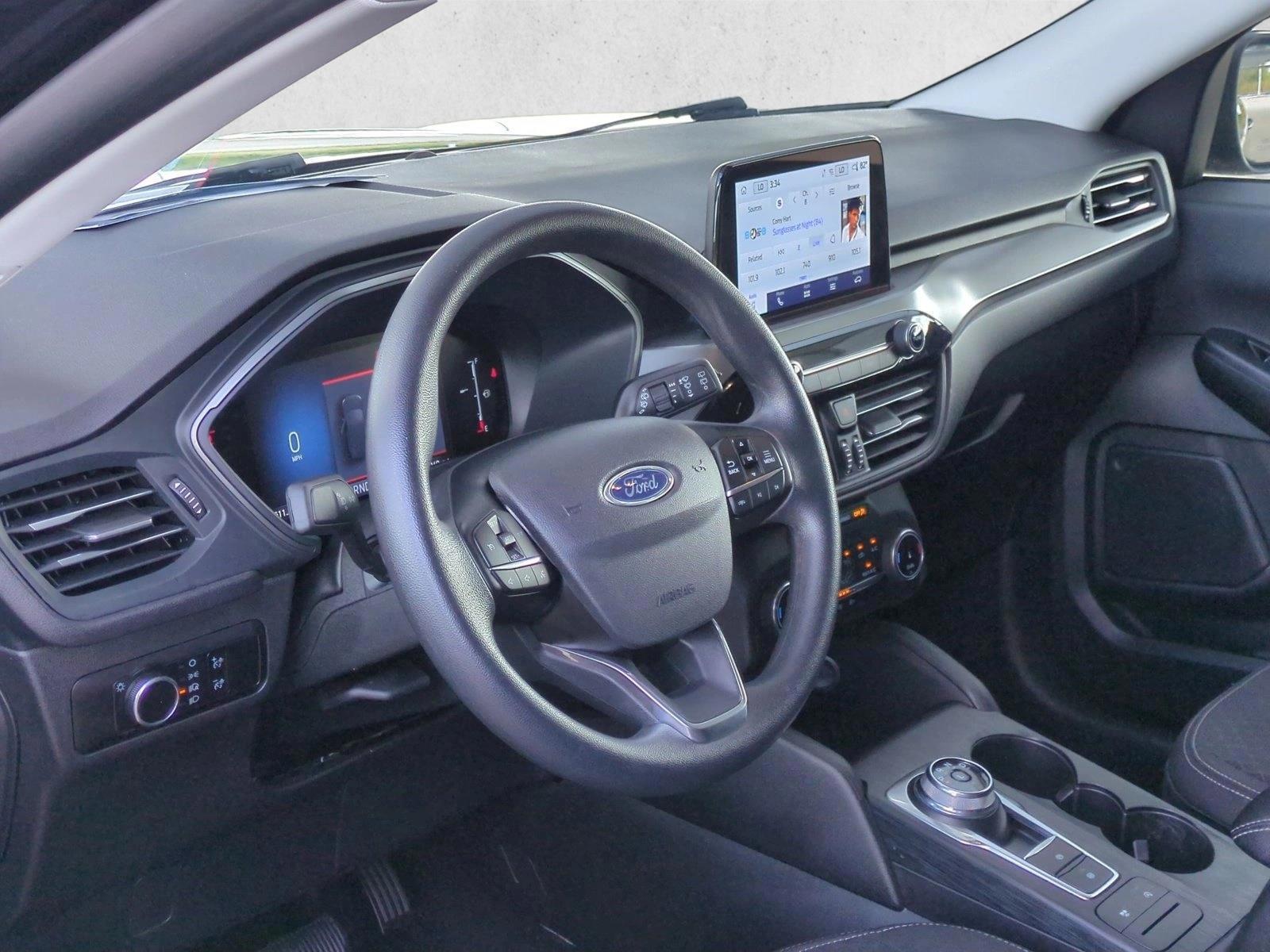 Thumbnail: 2025 Ford Escape - 3