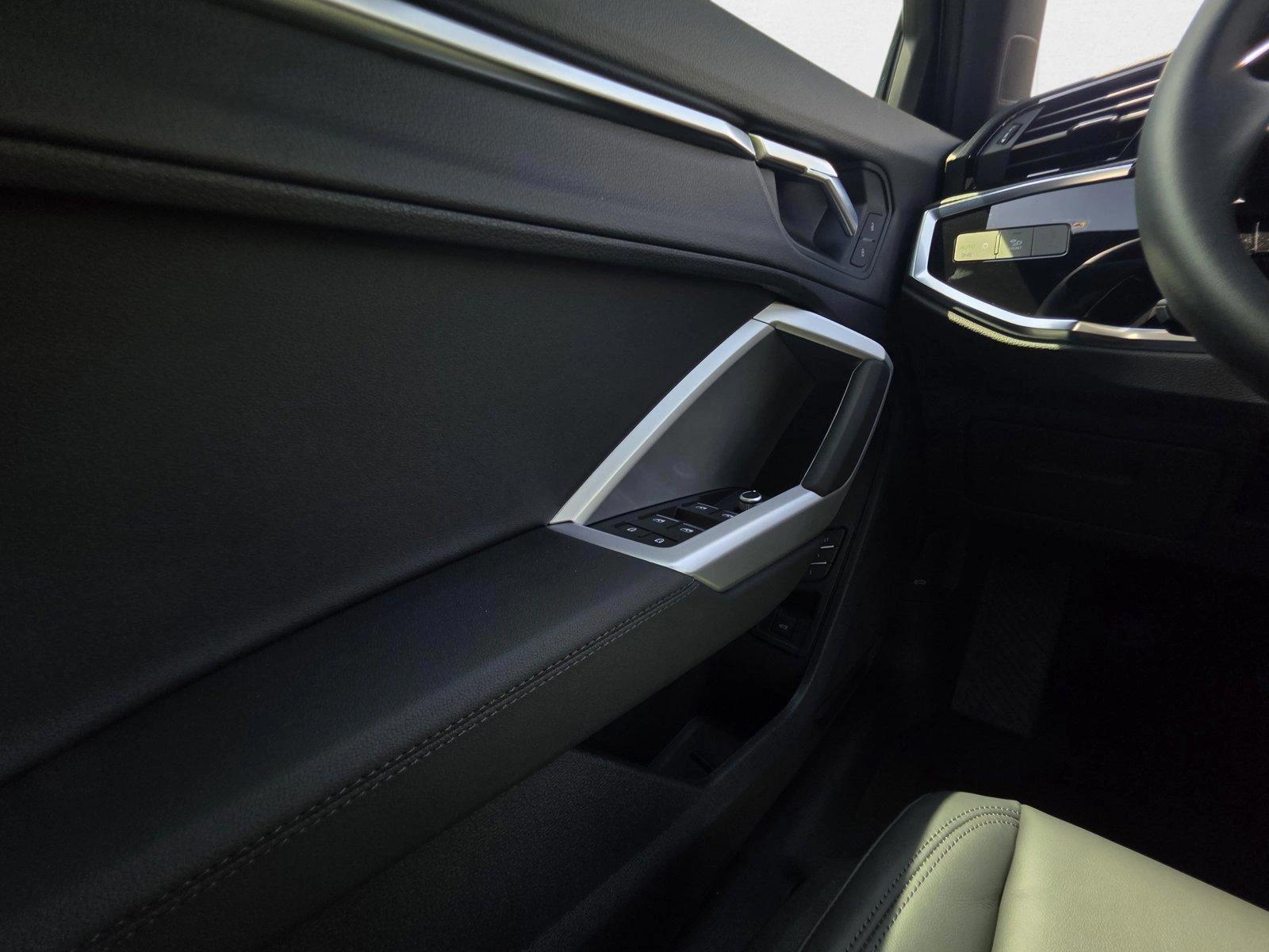 2025 Audi Q3 S Line Premium - Photo 27
