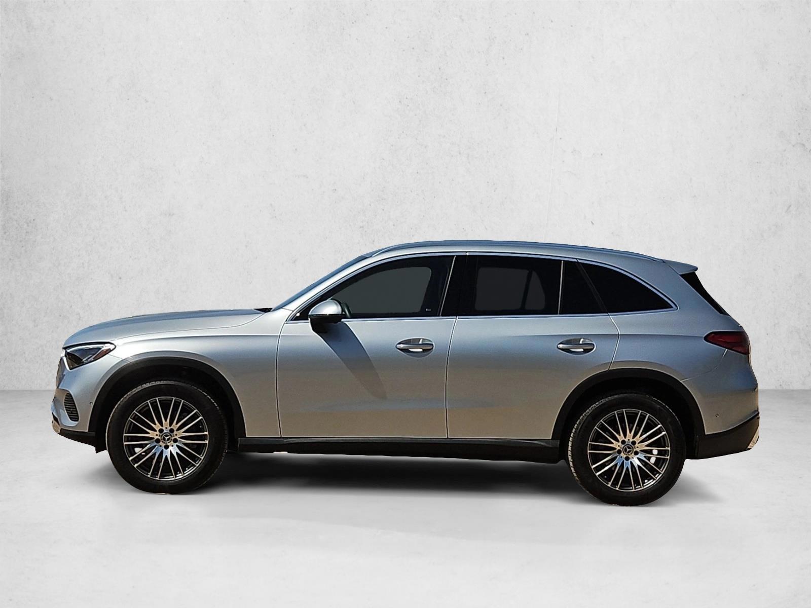 Thumbnail: 2026 Mercedes-Benz GLC - 2