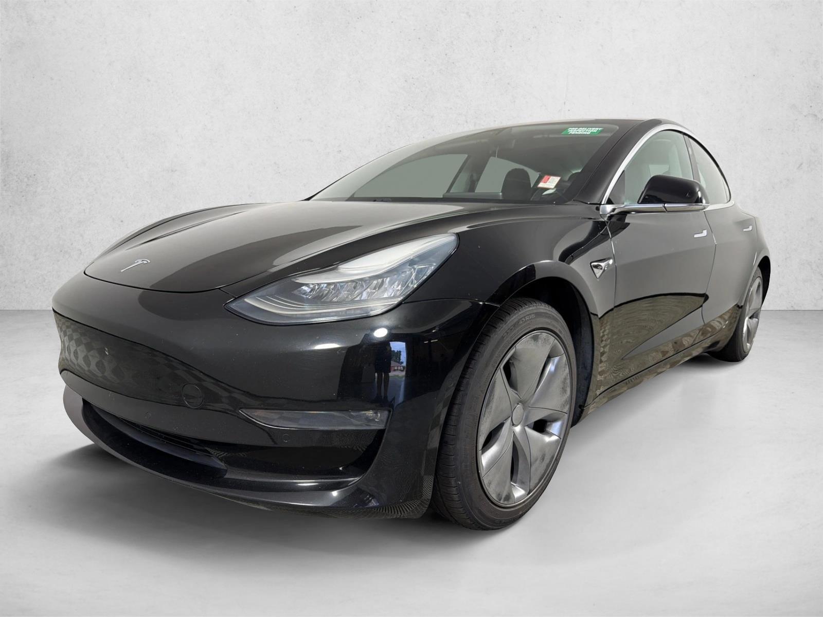 Thumbnail: 2018 Tesla Model 3 - 1