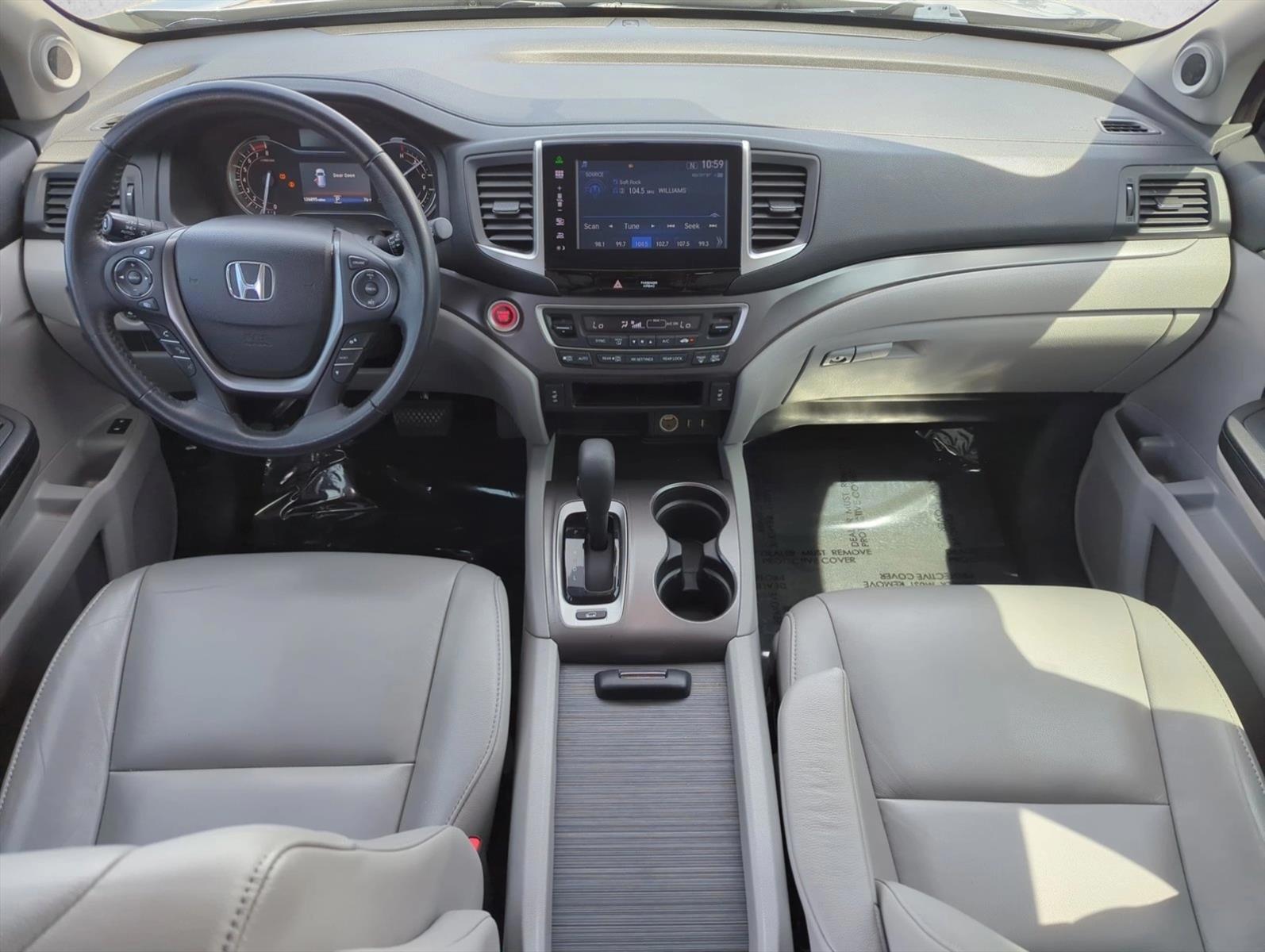Thumbnail: 2016 Honda Pilot - 2