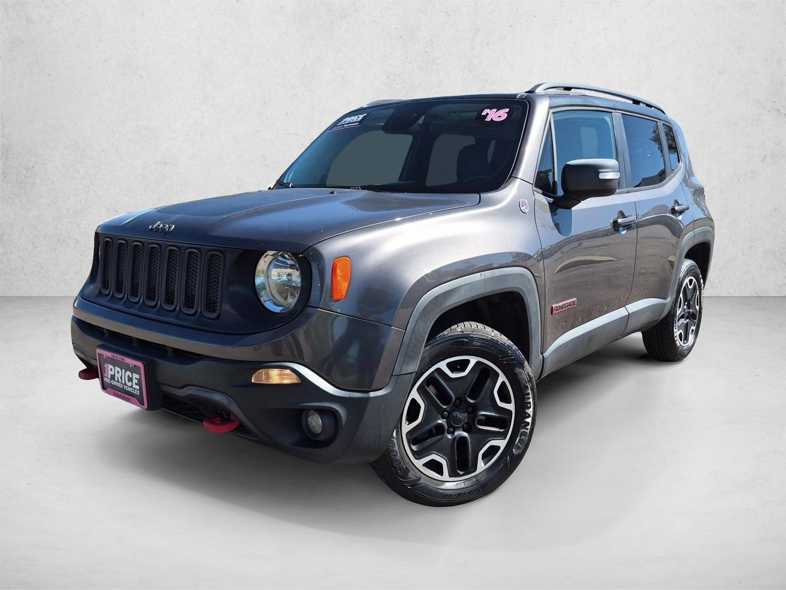 2016 Jeep Renegade Trailhawk