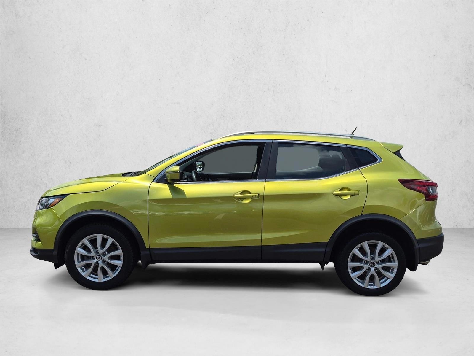 Thumbnail: 2020 Nissan Rogue Sport - 2