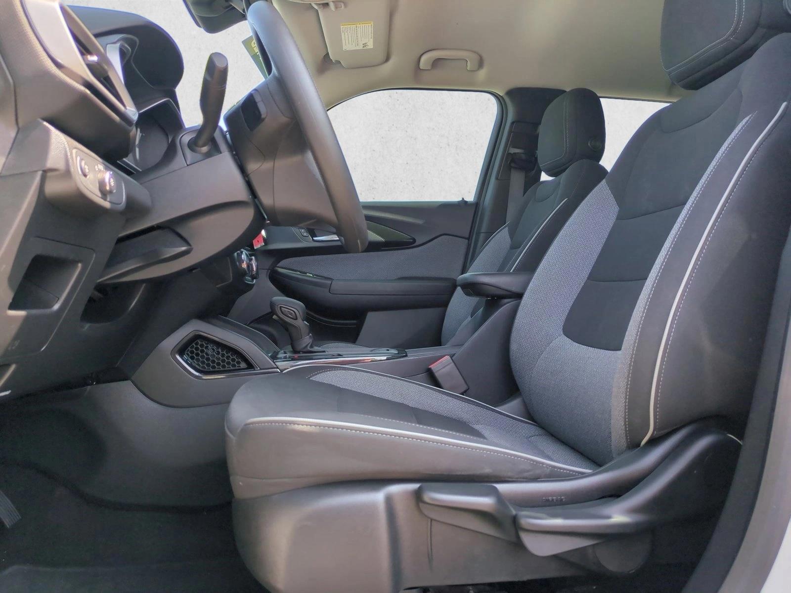 Thumbnail: 2023 Chevrolet TrailBlazer - 5