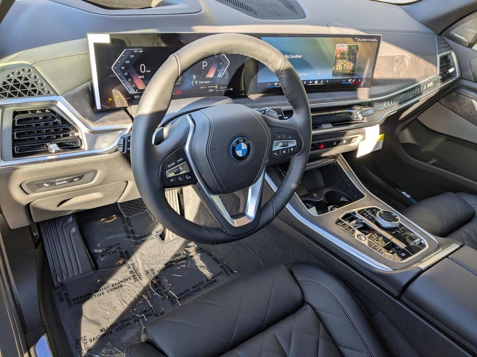 Thumbnail: 2026 BMW X5 - 3