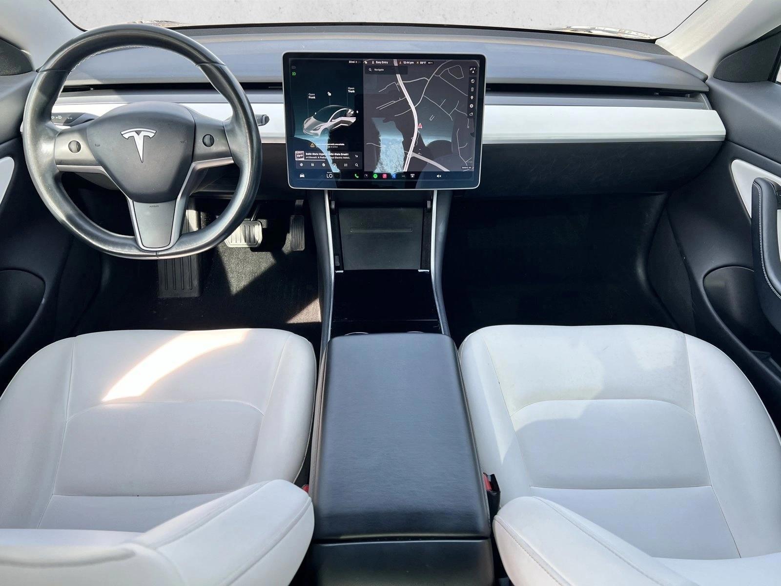 Thumbnail: 2019 Tesla Model 3 - 5