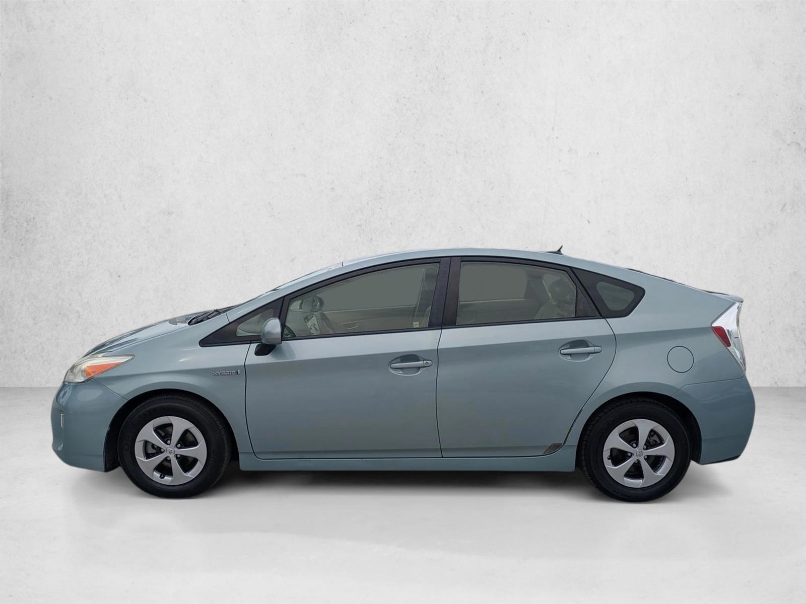 Thumbnail: 2014 Toyota Prius - 2