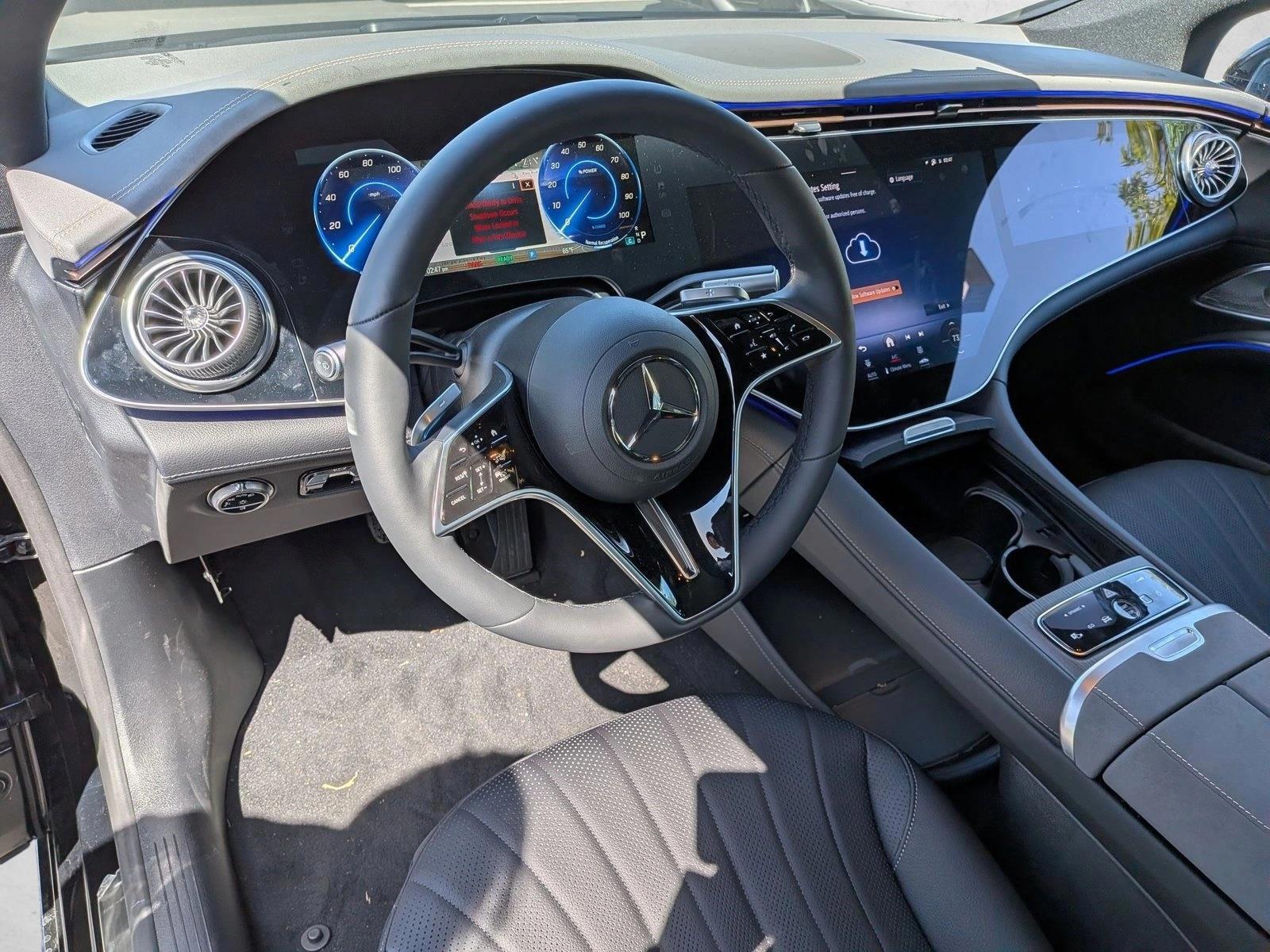 Thumbnail: 2026 Mercedes-Benz EQS - 3
