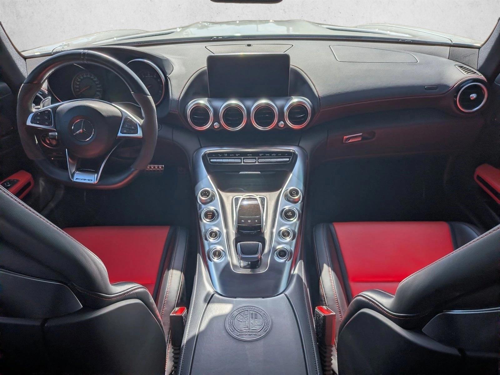 Thumbnail: 2016 Mercedes-Benz AMG GT - 3