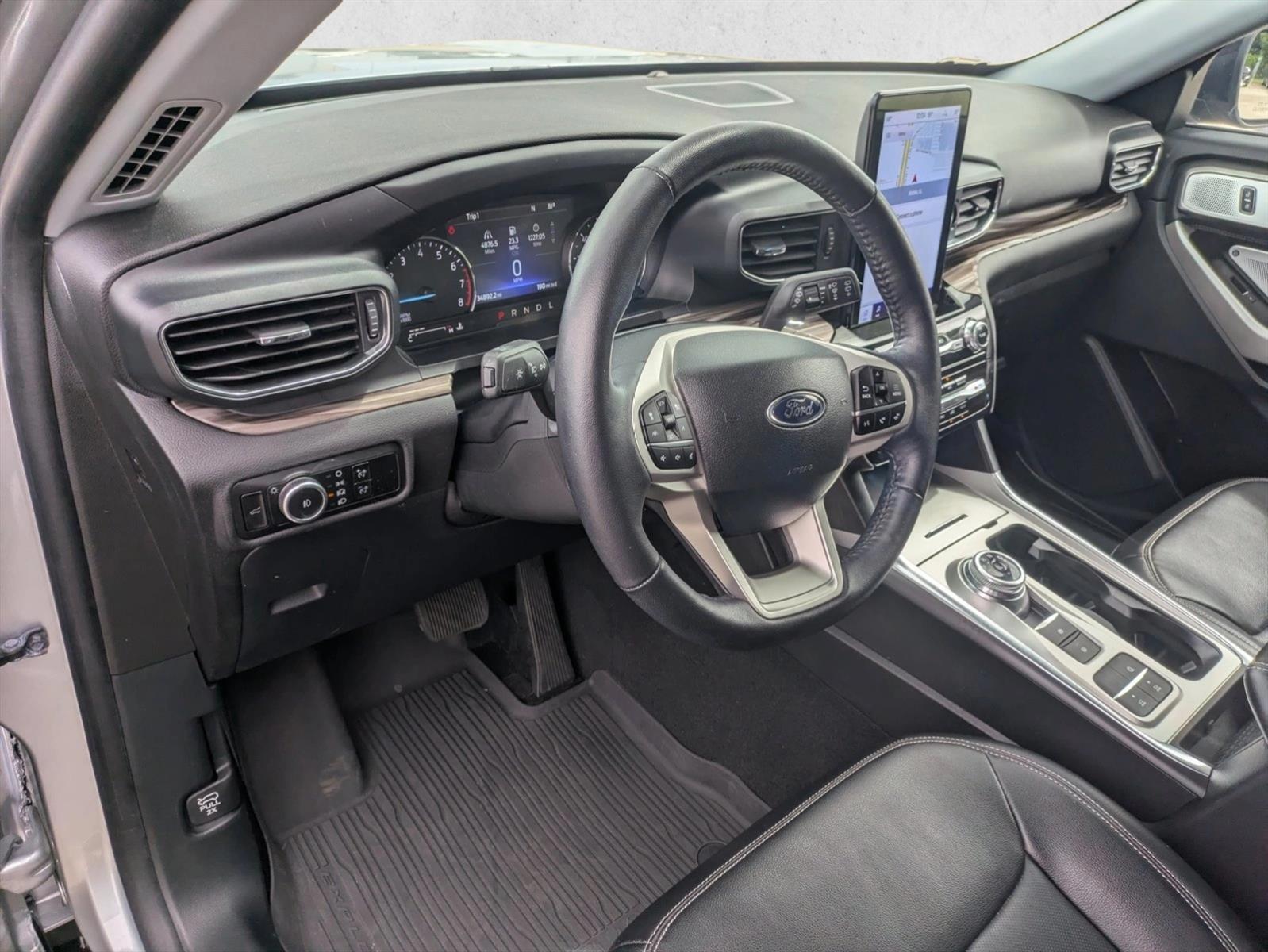 Thumbnail: 2023 Ford Explorer - 3