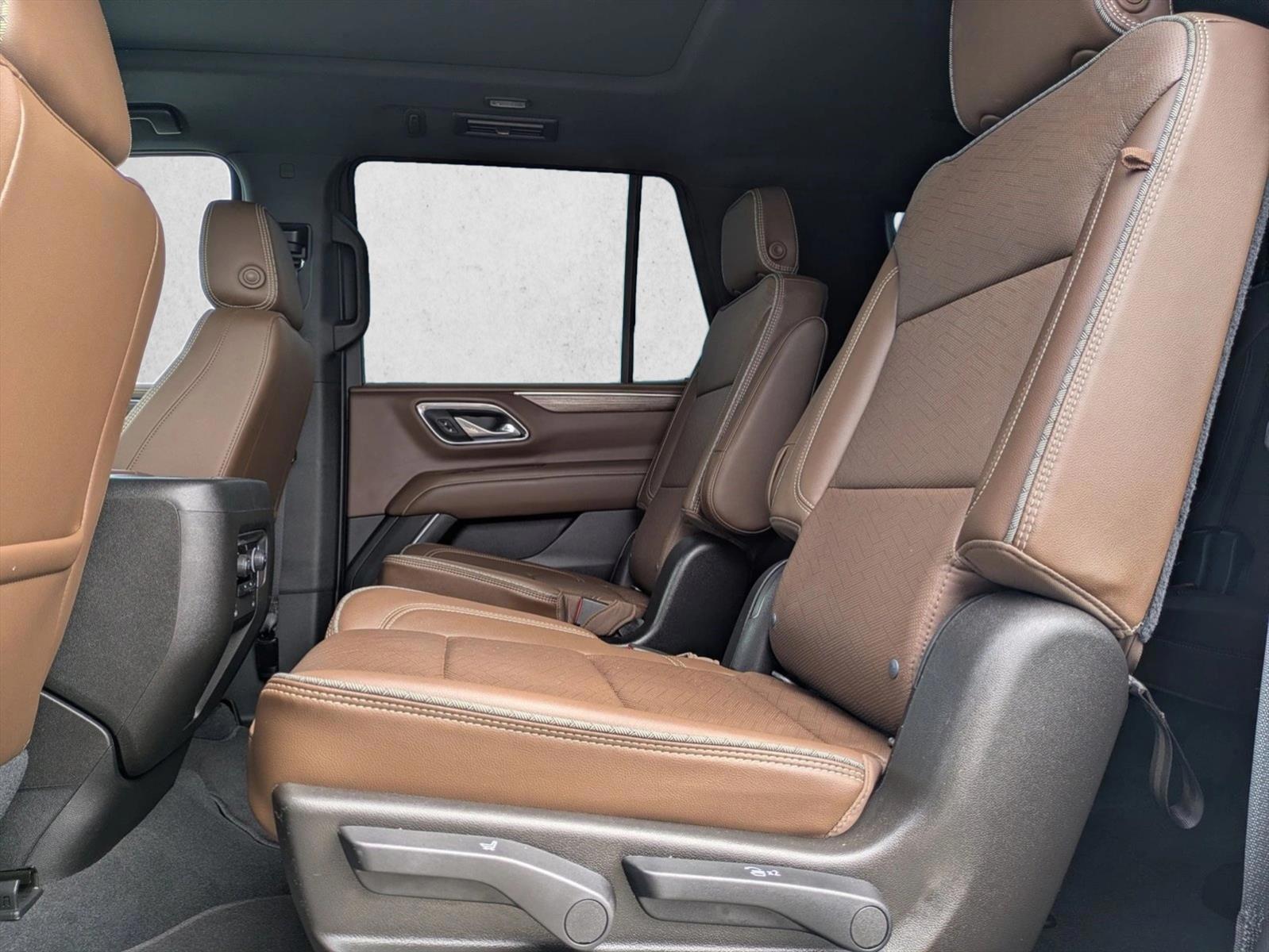 Thumbnail: 2021 Chevrolet Tahoe - 6