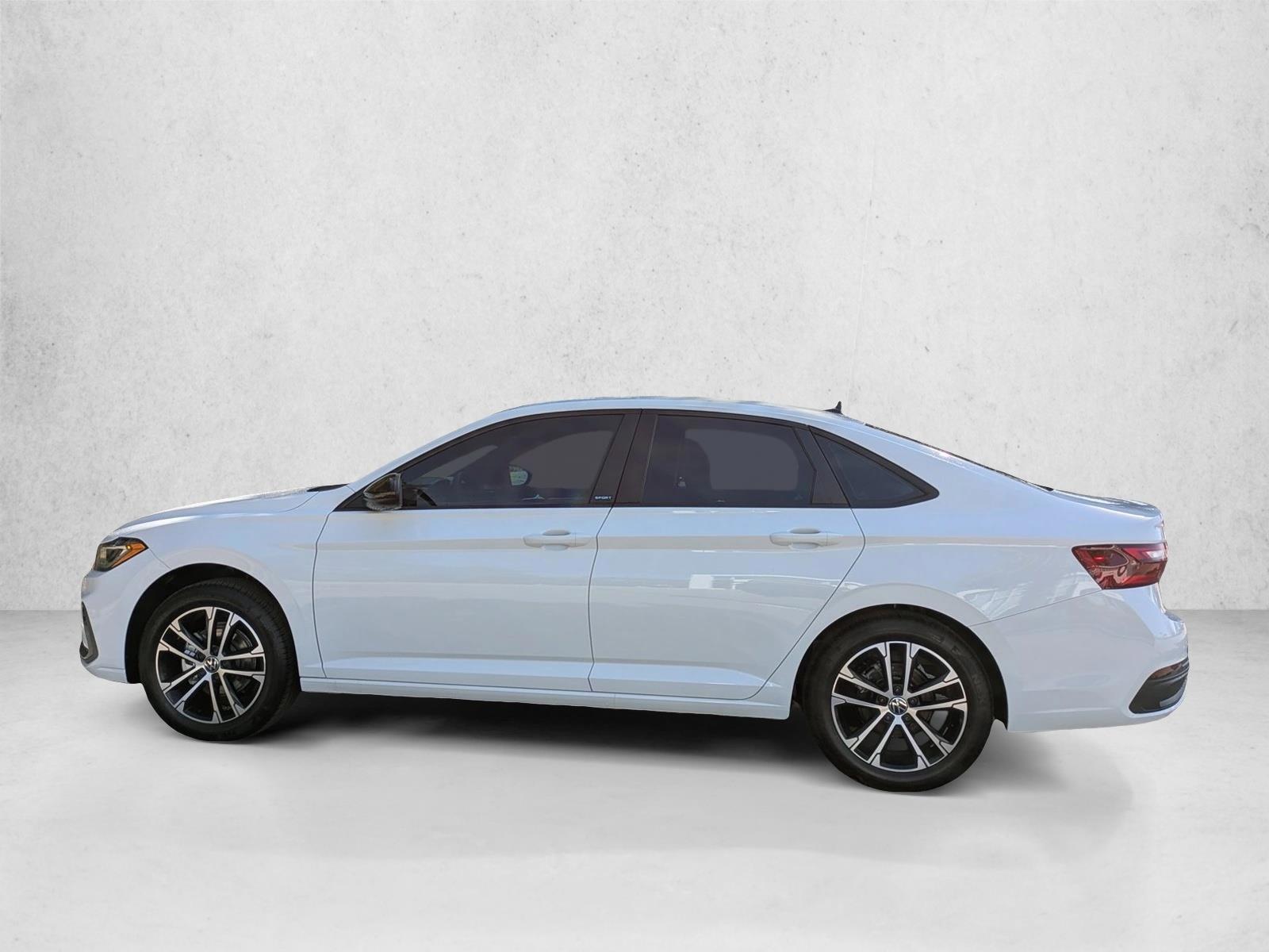 Thumbnail: 2026 Volkswagen Jetta - 2