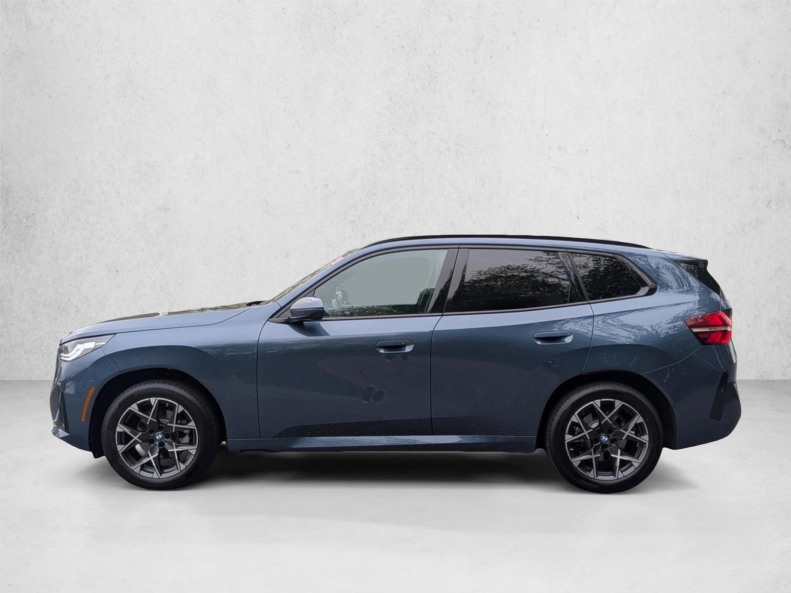 Thumbnail: 2026 BMW X3 - 2