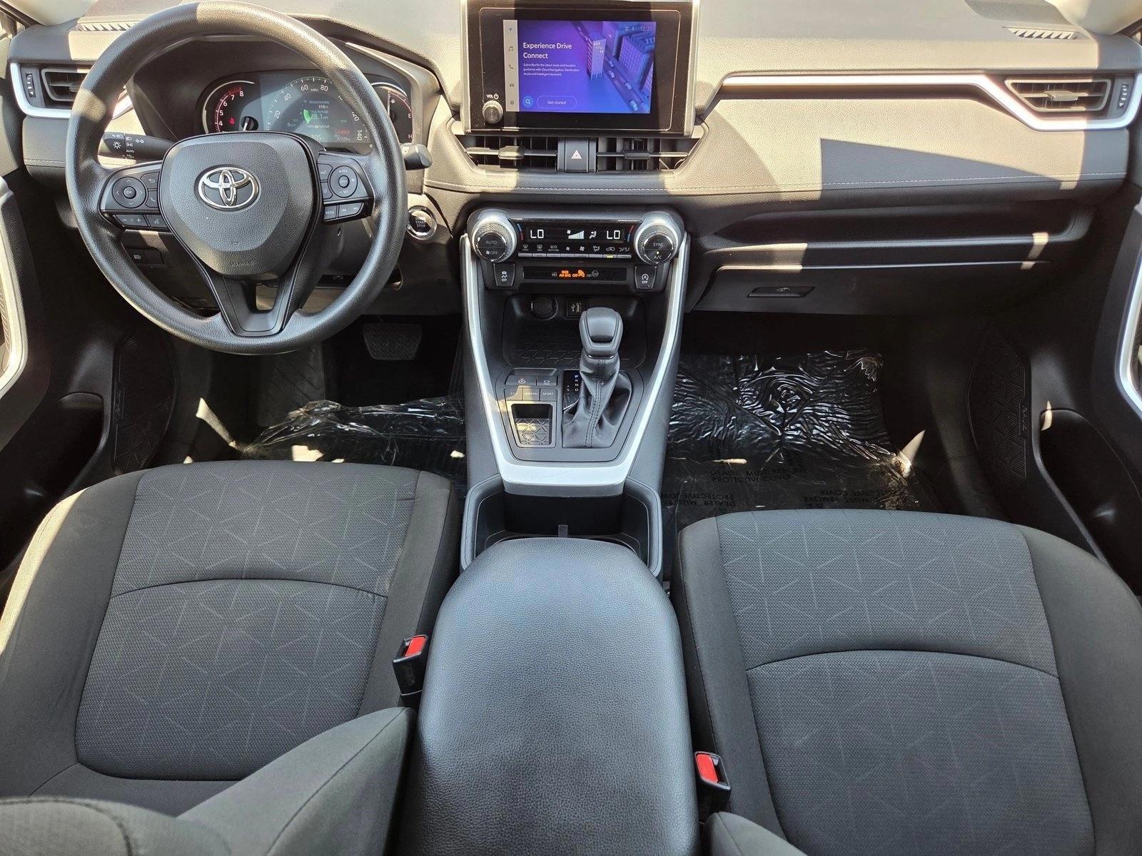 Thumbnail: 2025 Toyota RAV4 - 3