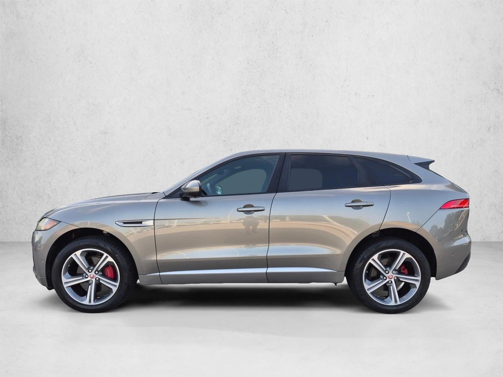 Thumbnail: 2018 Jaguar F-Pace - 2