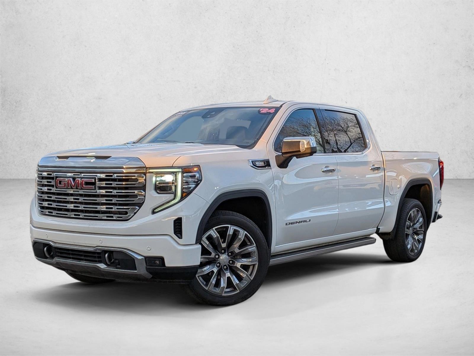 2024 GMC Sierra Denali 4WD Crew Cab Short Box's photo