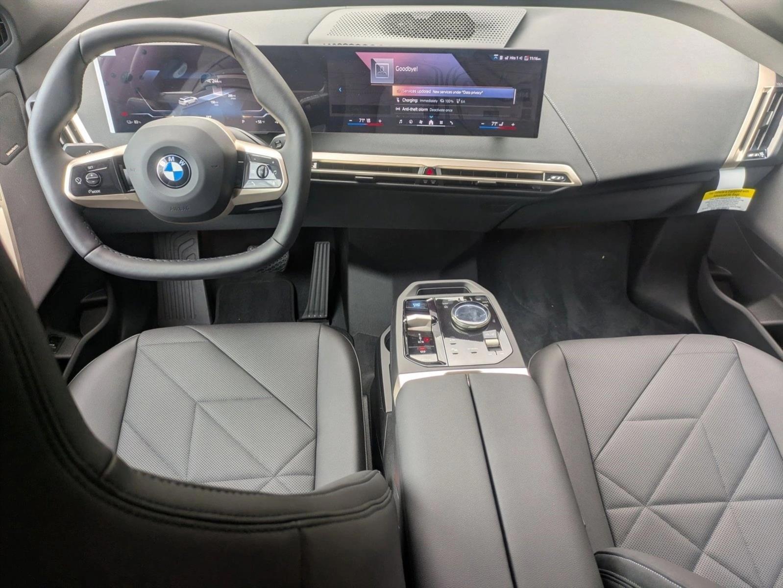 Thumbnail: 2026 BMW iX - 3