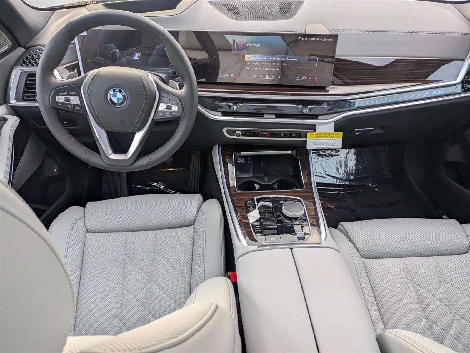 2026 BMW X5 50e - Photo 16