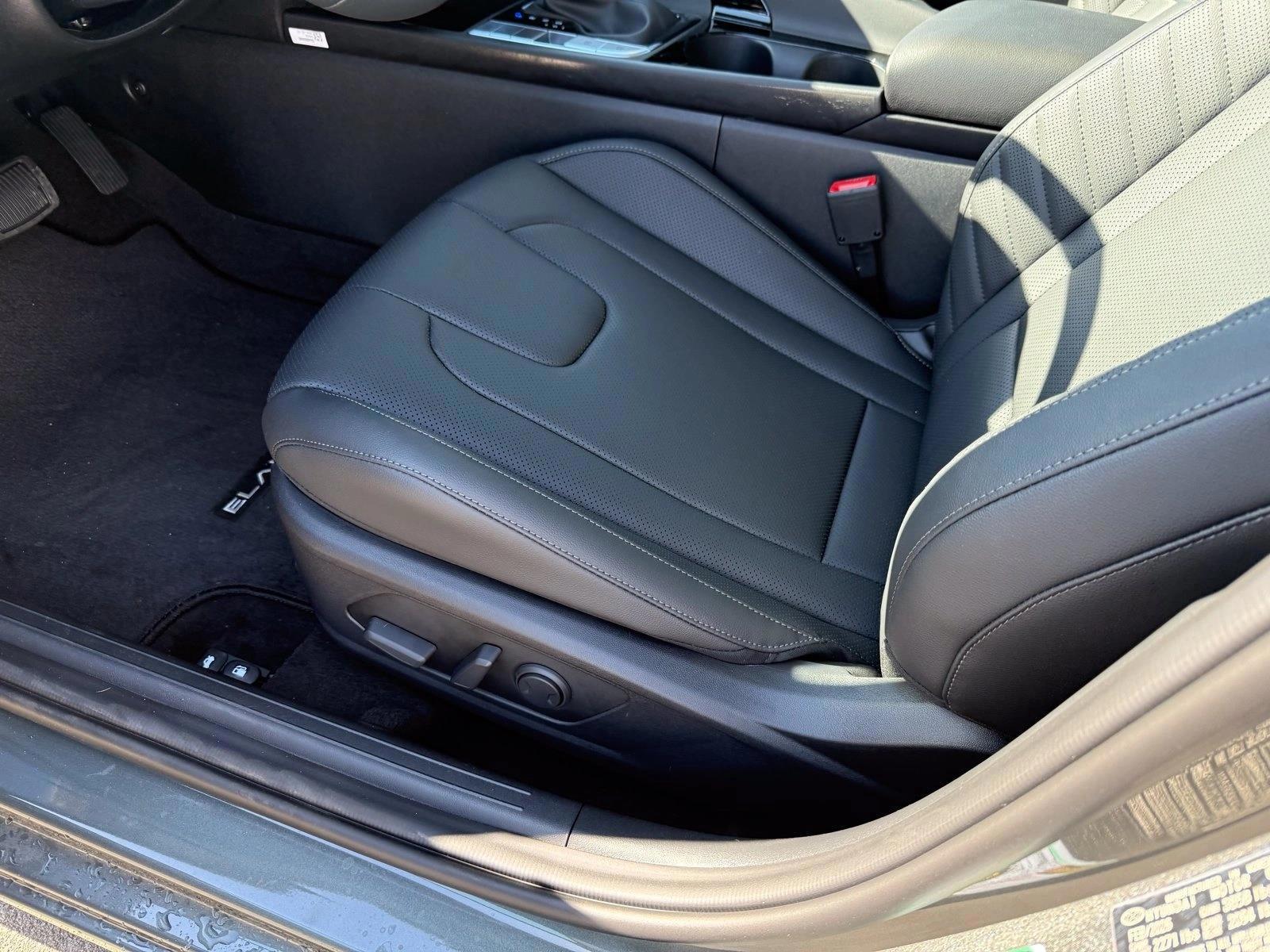Thumbnail: 2026 Hyundai Elantra - 4