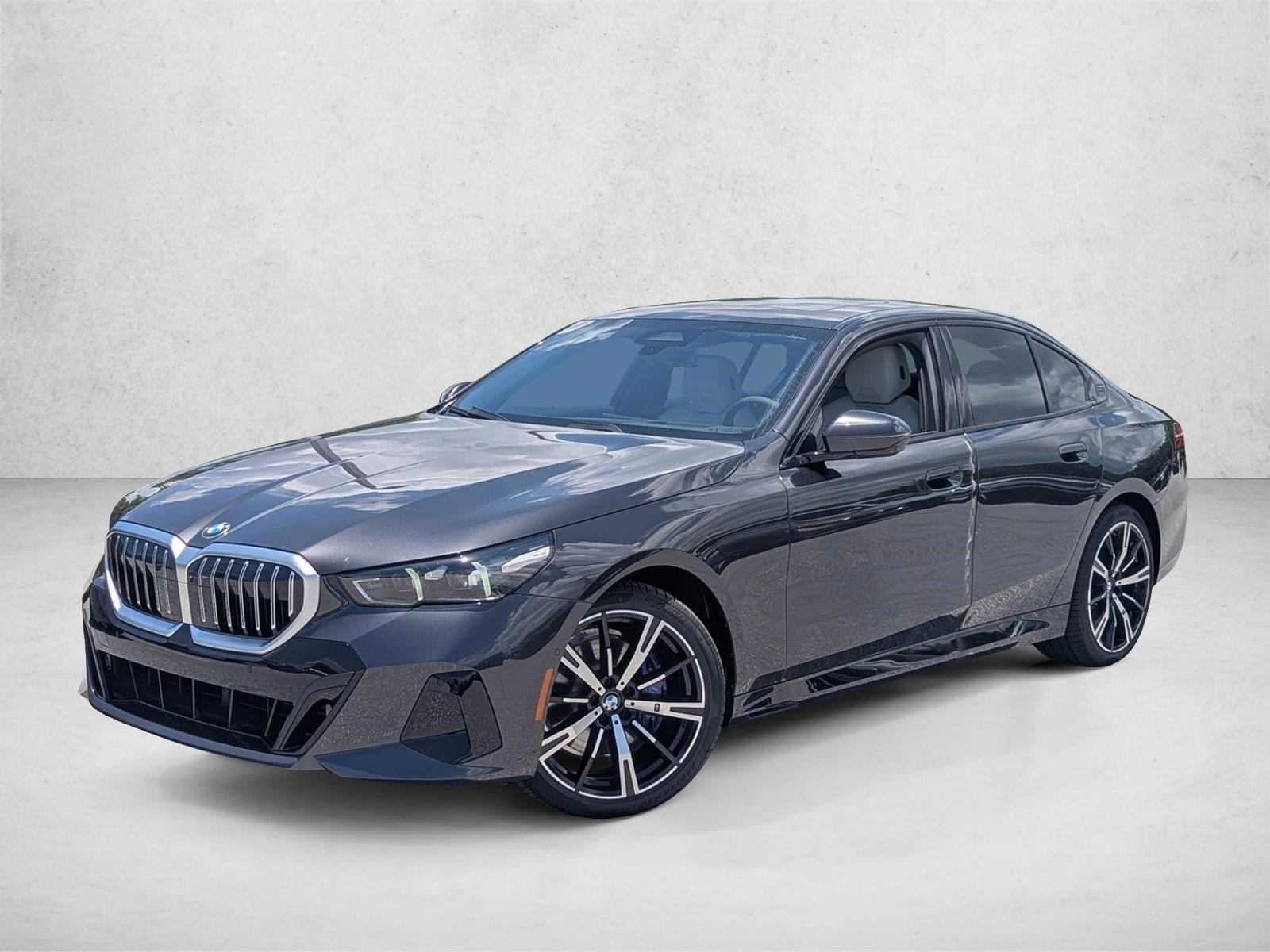 Thumbnail: 2026 BMW 5 Series - 1