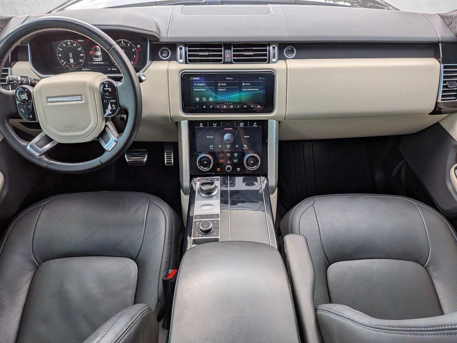 Thumbnail: 2022 Land Rover Range Rover - 4