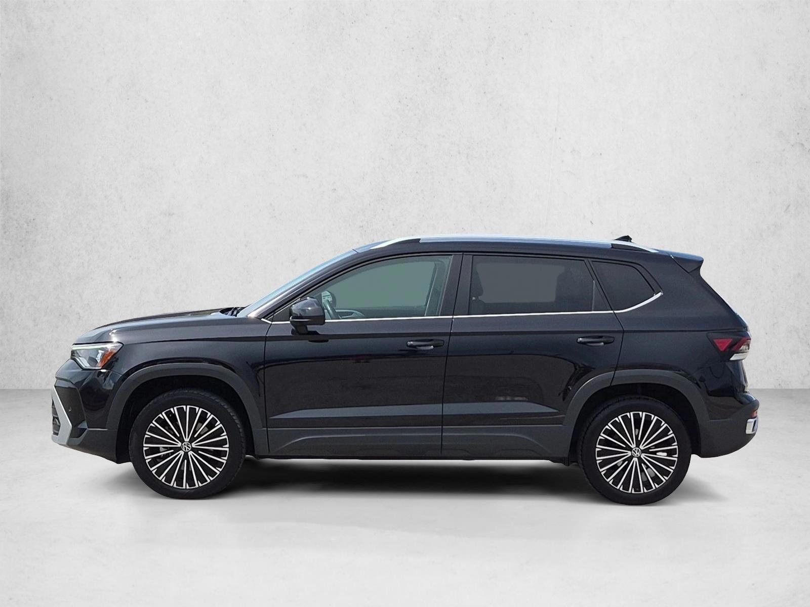 Thumbnail: 2025 Volkswagen Taos - 2