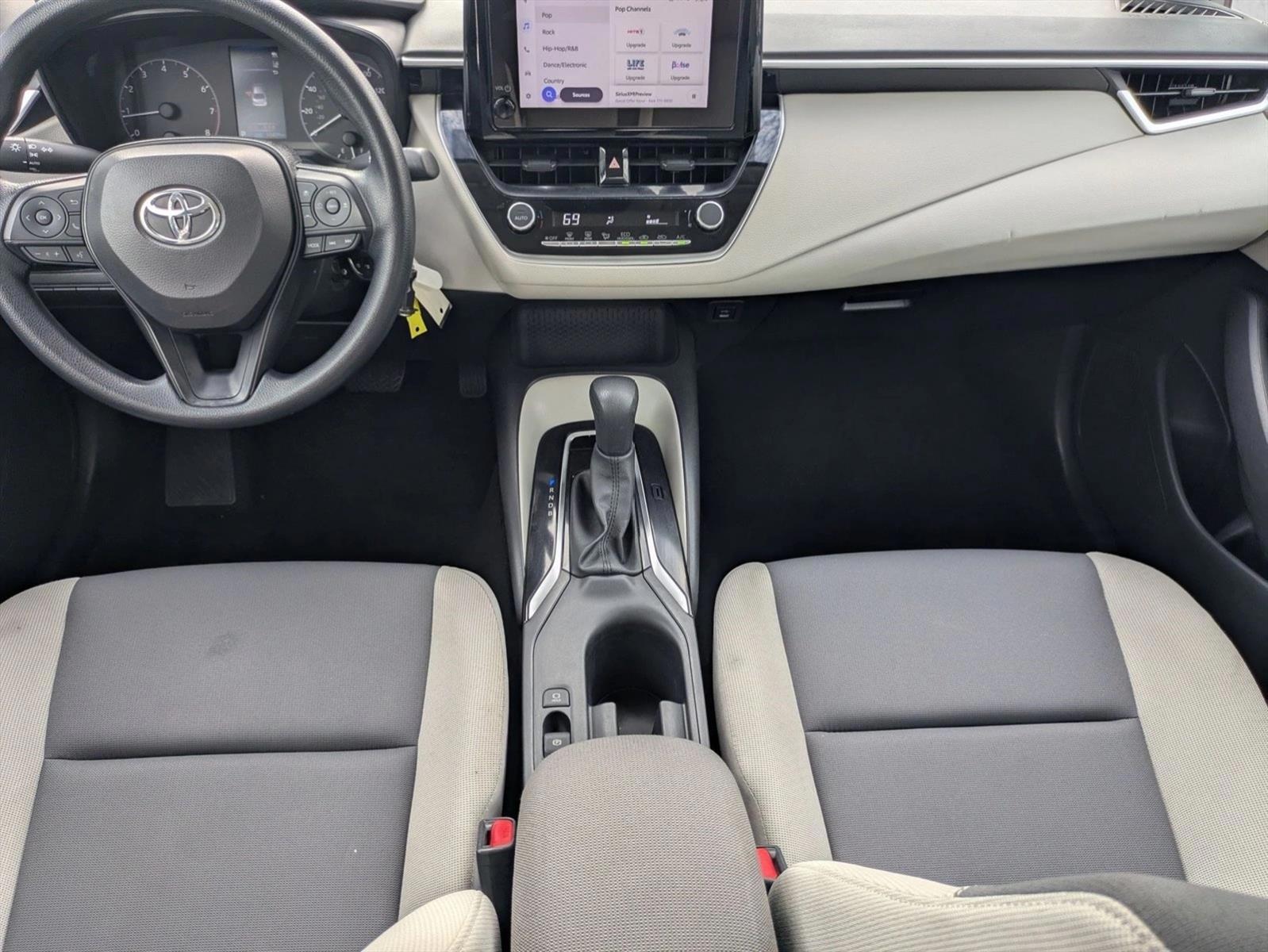 Thumbnail: 2025 Toyota Corolla - 4