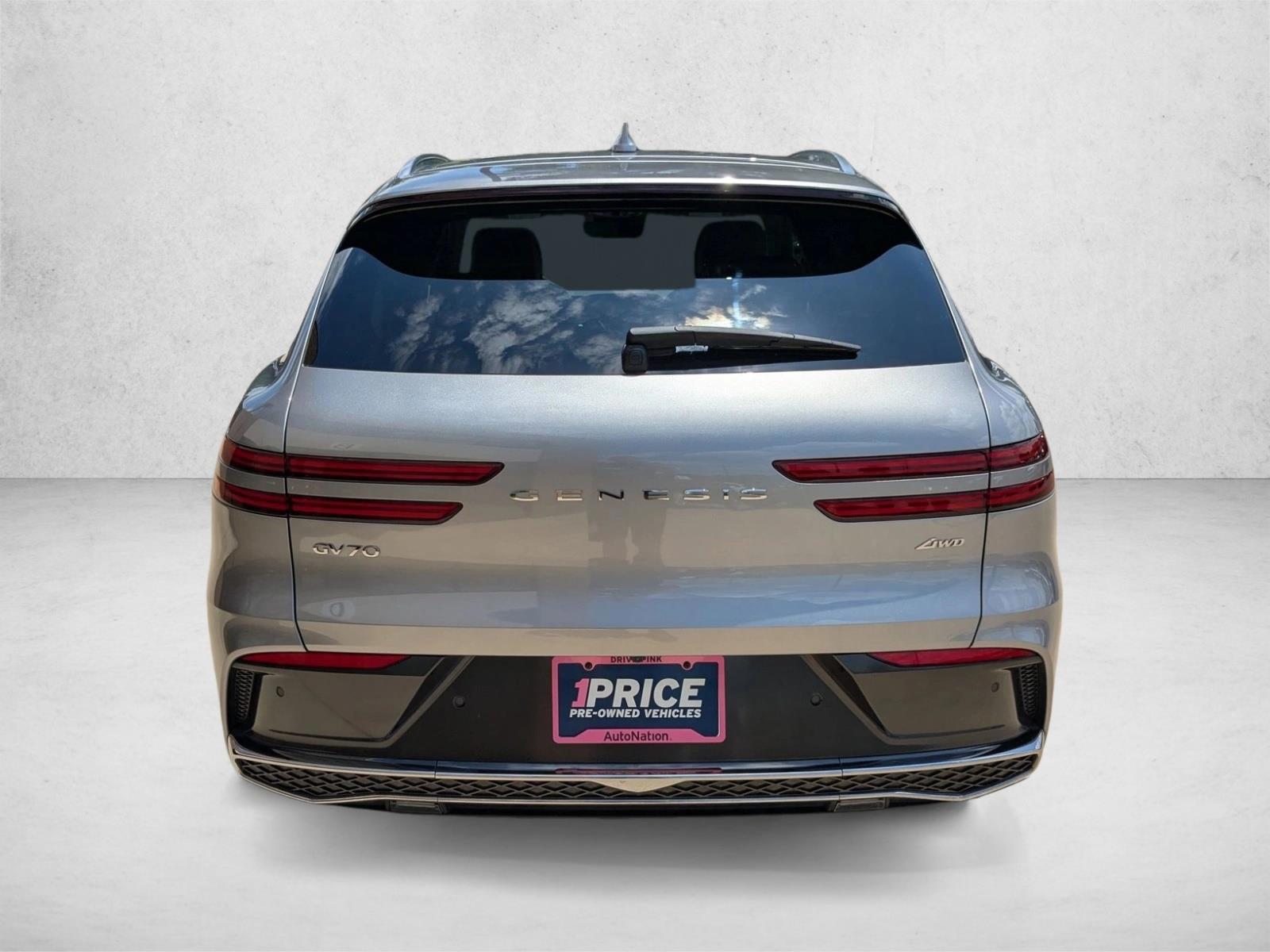 2026 Genesis GV70