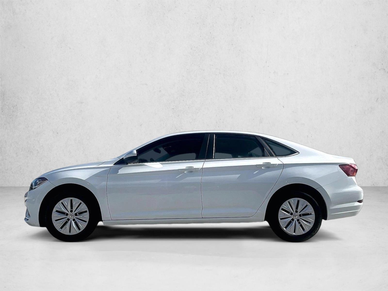 Thumbnail: 2019 Volkswagen Jetta - 2