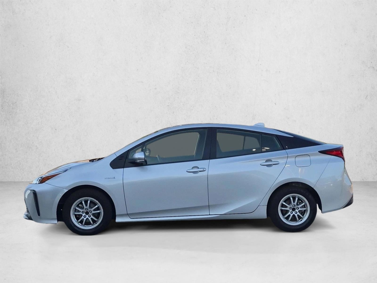 Thumbnail: 2021 Toyota Prius - 2