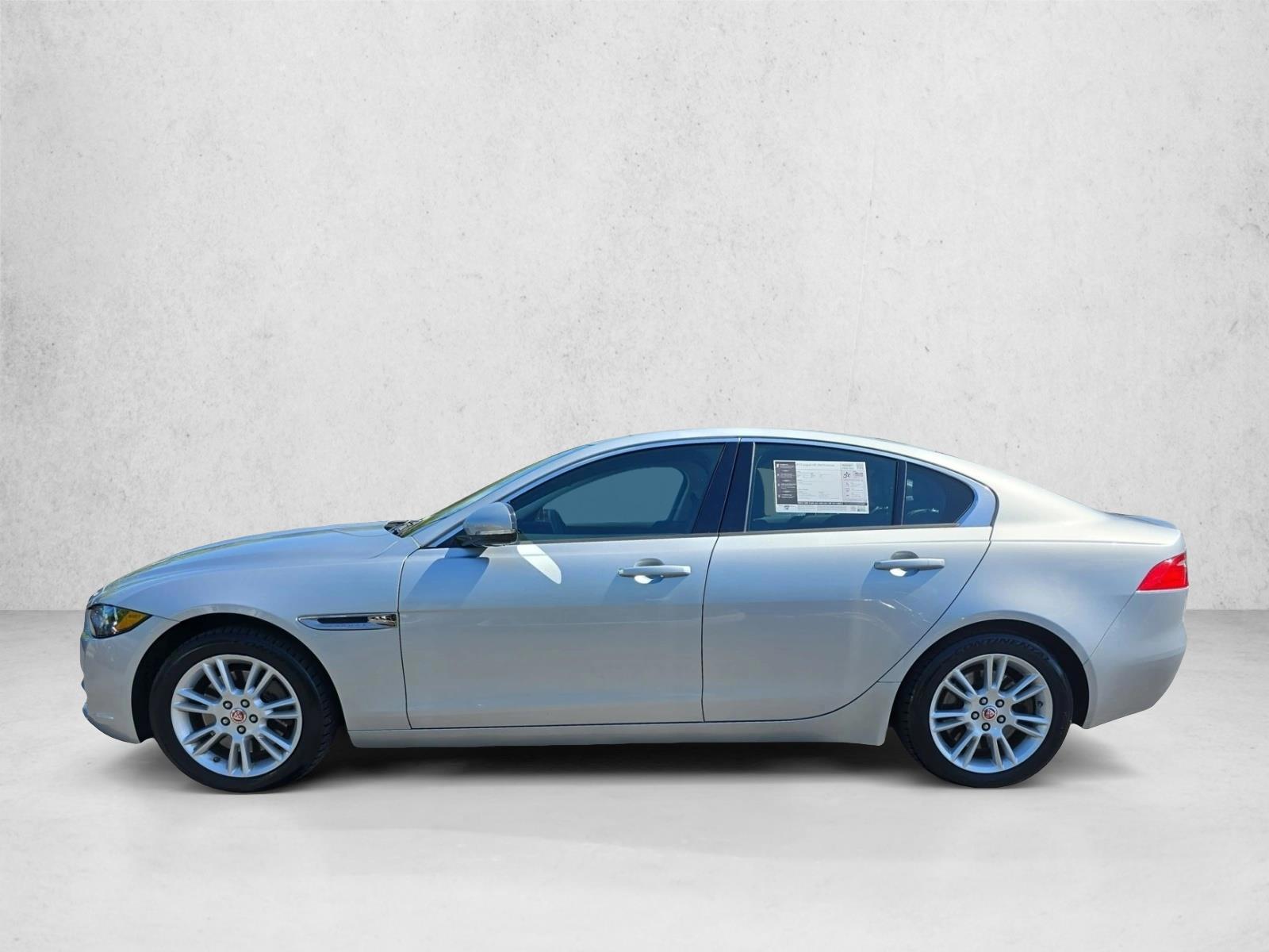 Thumbnail: 2017 Jaguar XE - 2