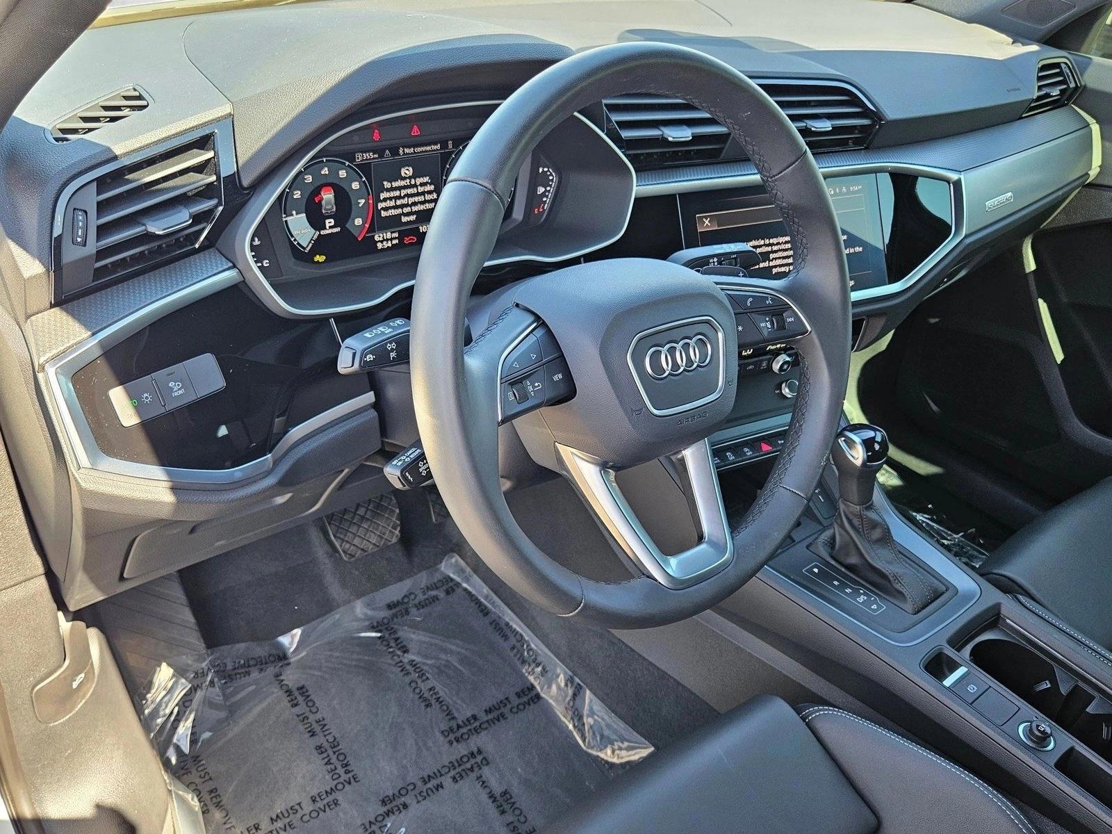 Thumbnail: 2025 Audi Q3 - 3