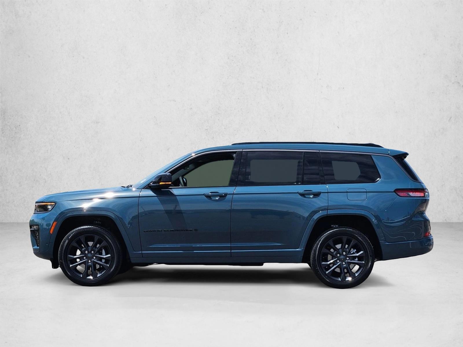 Thumbnail: 2026 Jeep Grand Cherokee L - 2