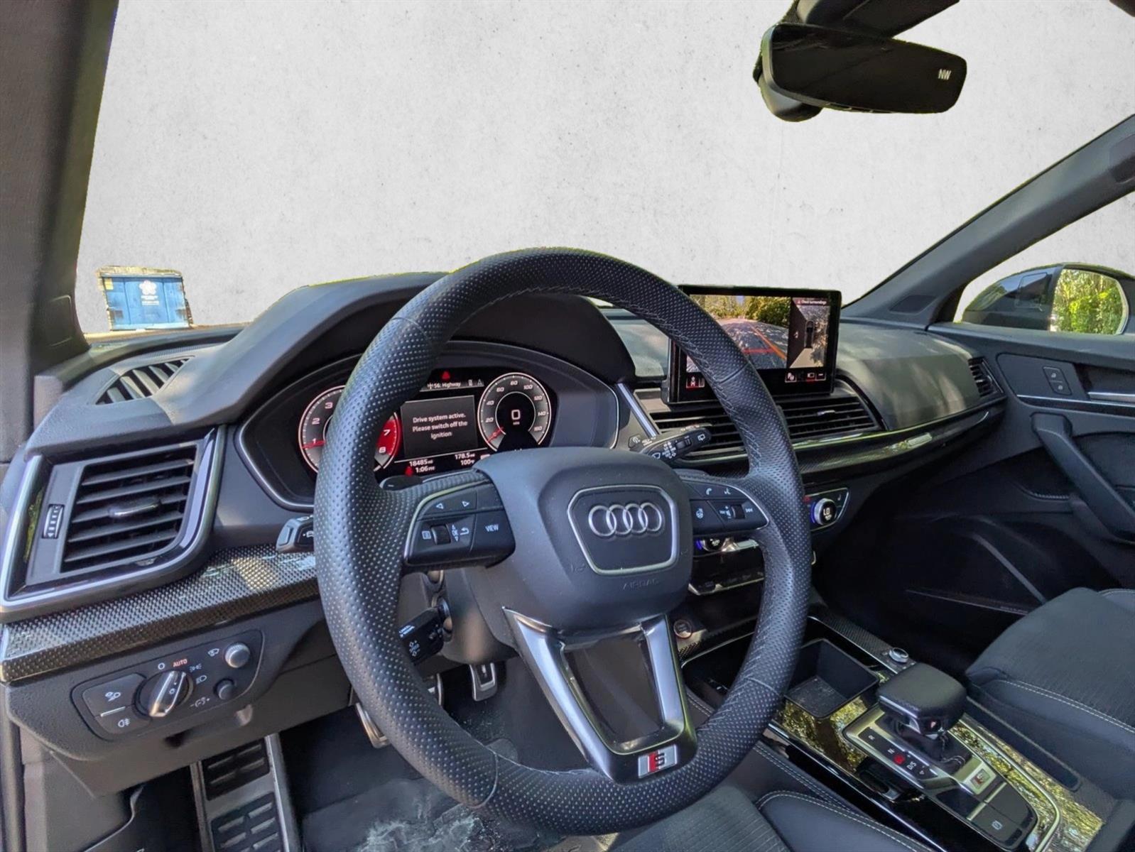 Thumbnail: 2025 Audi SQ5 - 3
