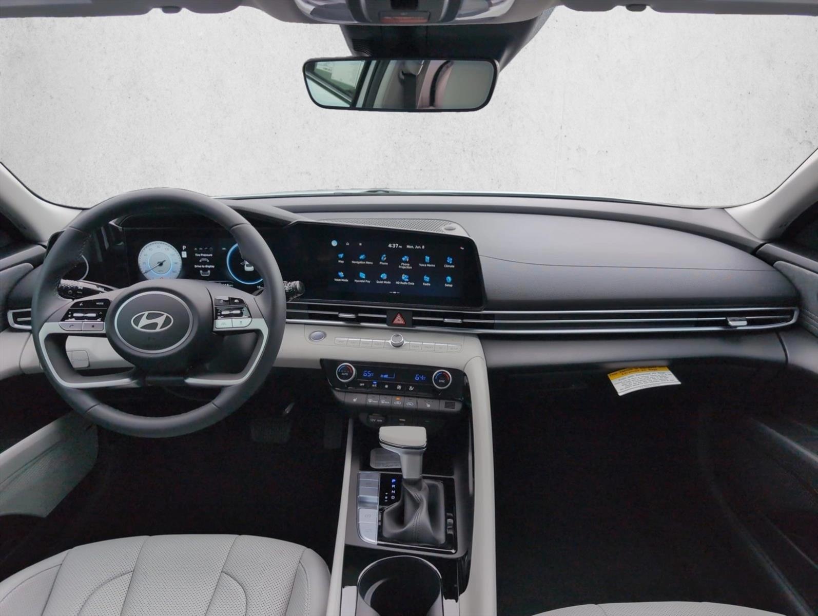Thumbnail: 2026 Hyundai Elantra - 4