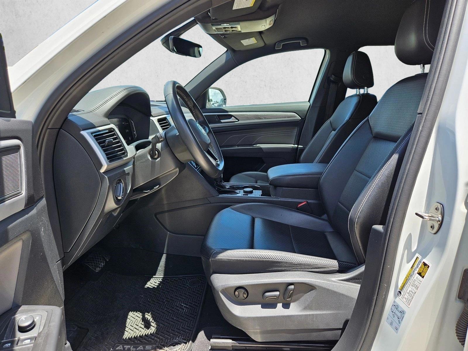 2022 Volkswagen Atlas Cross Sport SE w/Tech - Photo 15
