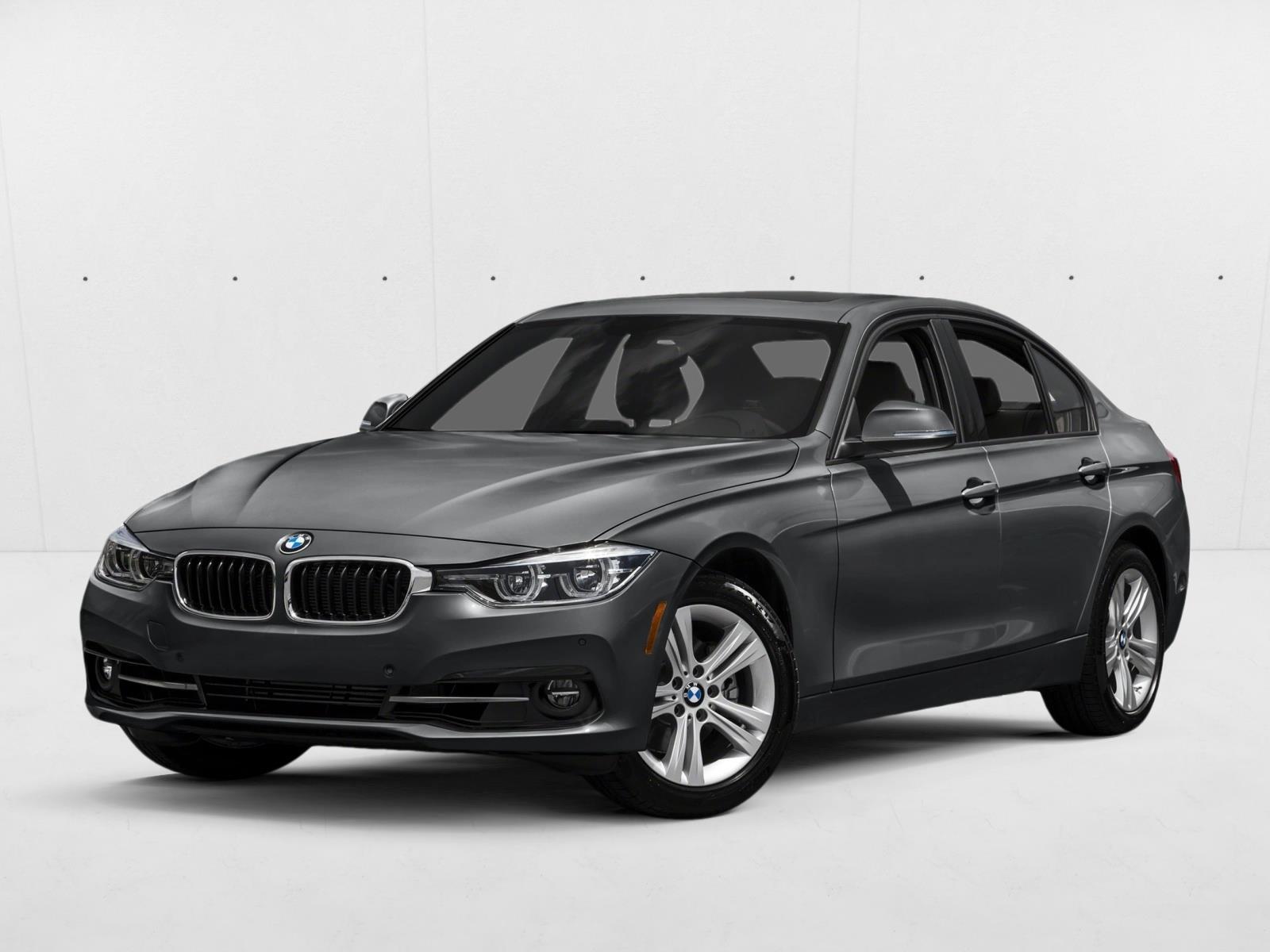 2017 BMW 3 Series 330i Sedan's photo