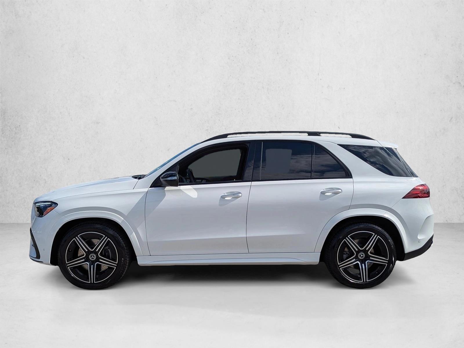 Thumbnail: 2026 Mercedes-Benz GLE - 2