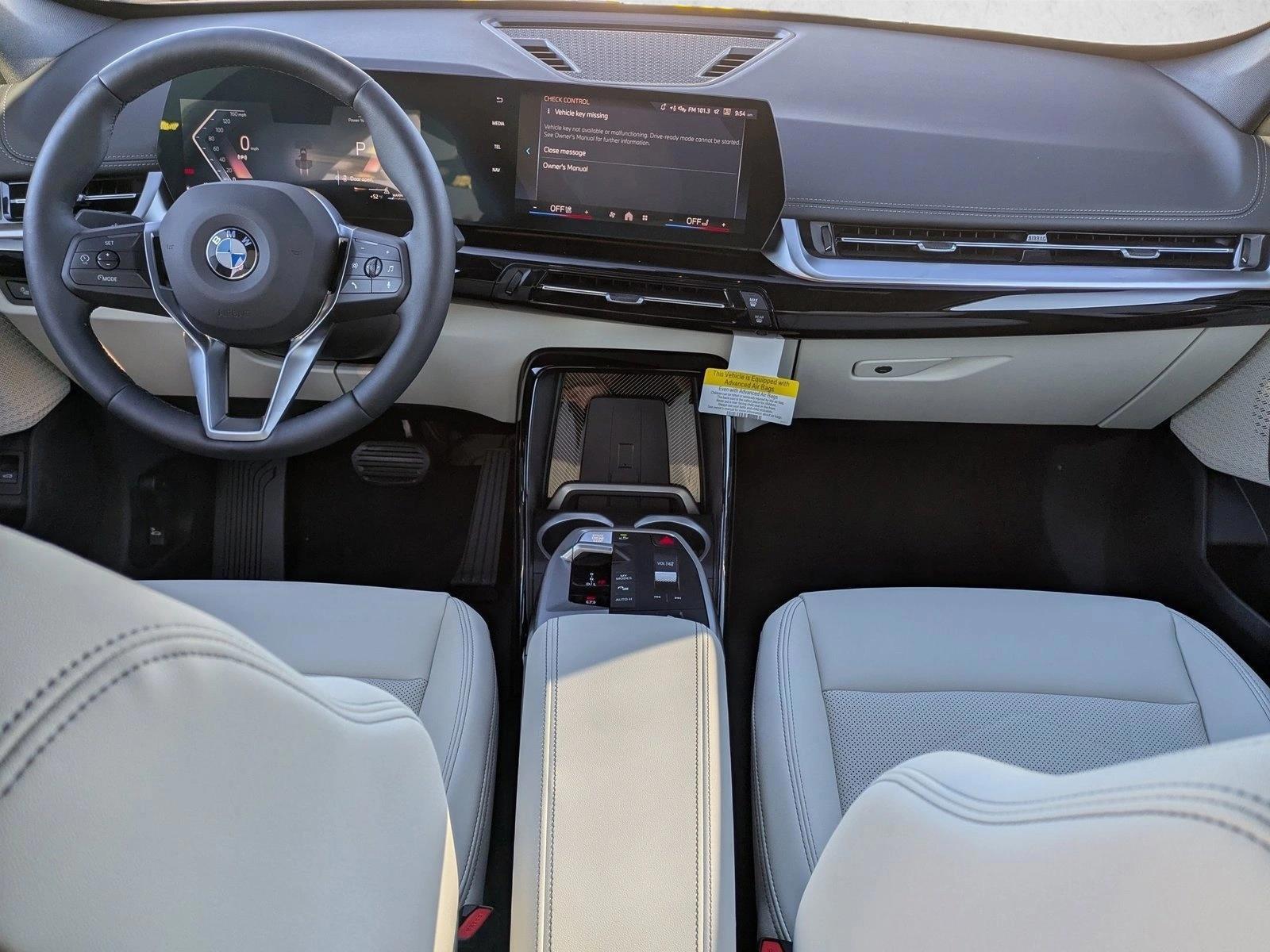 Thumbnail: 2026 BMW X1 - 3