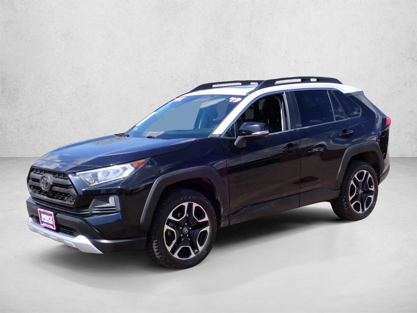 Thumbnail: 2019 Toyota RAV4 - 1