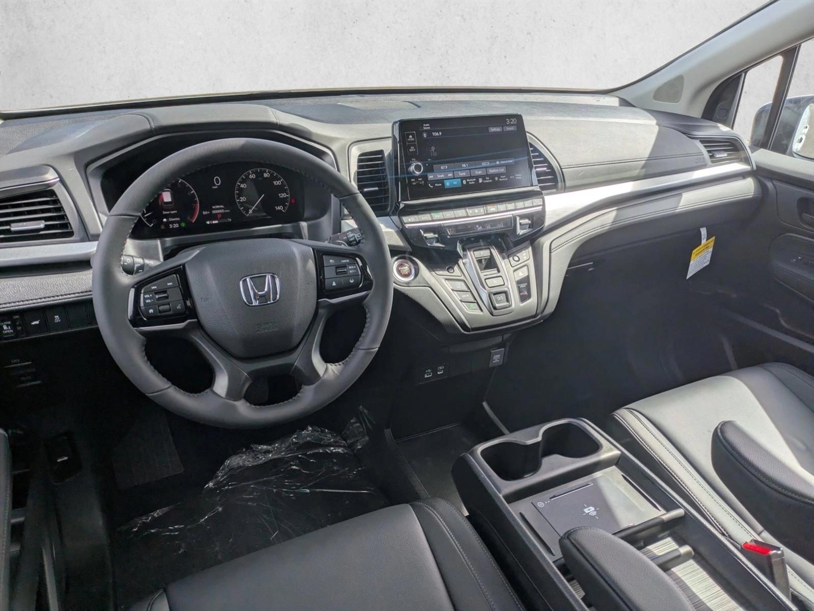 Thumbnail: 2026 Honda Odyssey - 3