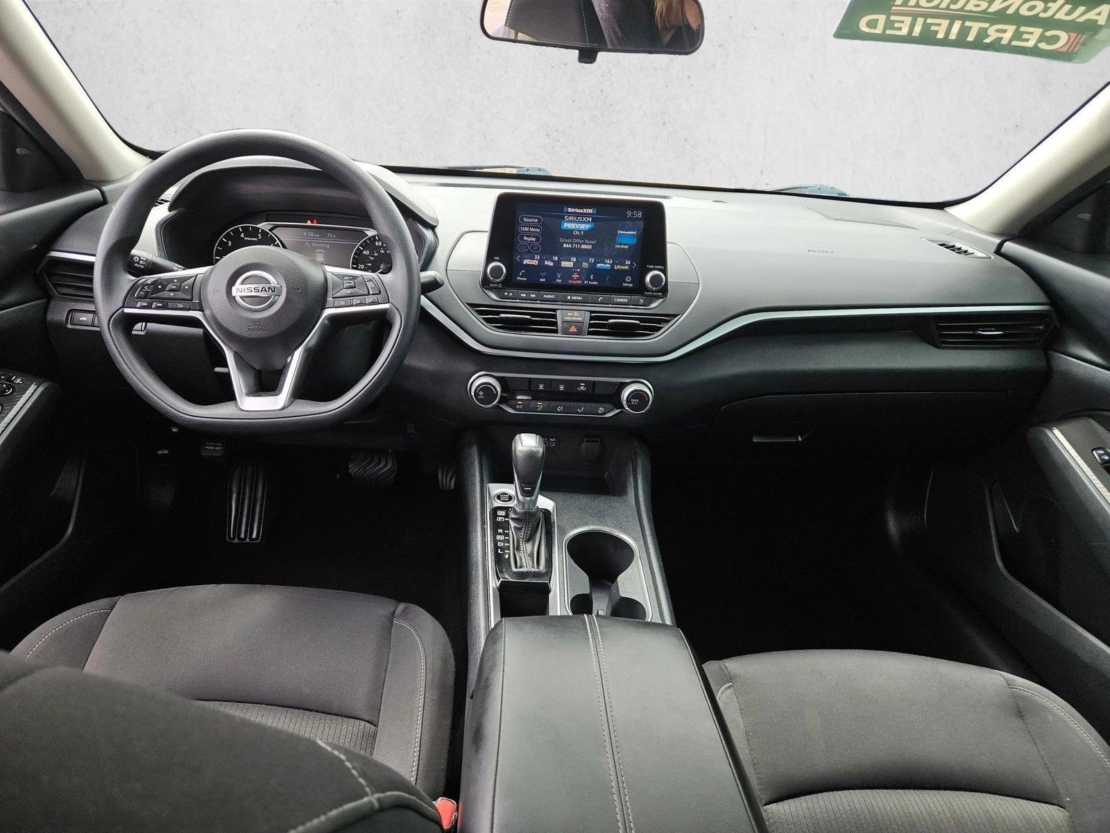 Thumbnail: 2022 Nissan Altima - 3