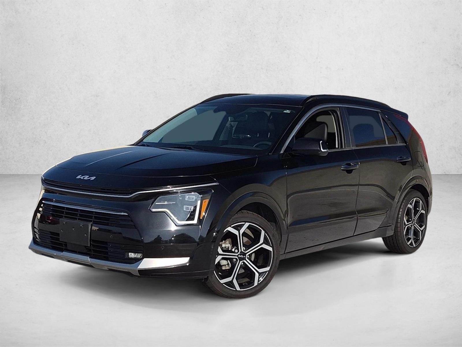 Thumbnail: 2023 Kia Niro - 1