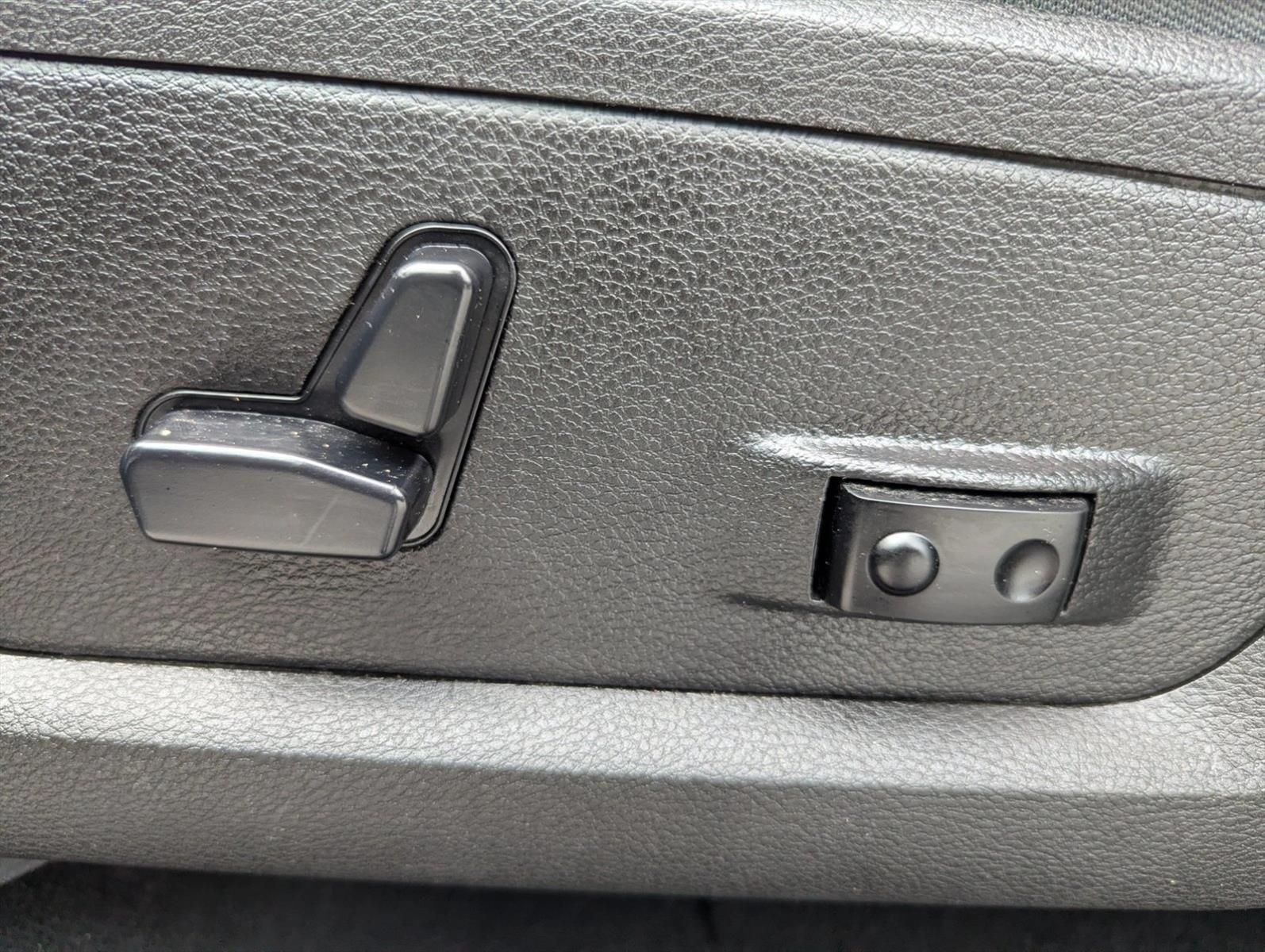 Thumbnail: 2019 RAM 1500 - 3