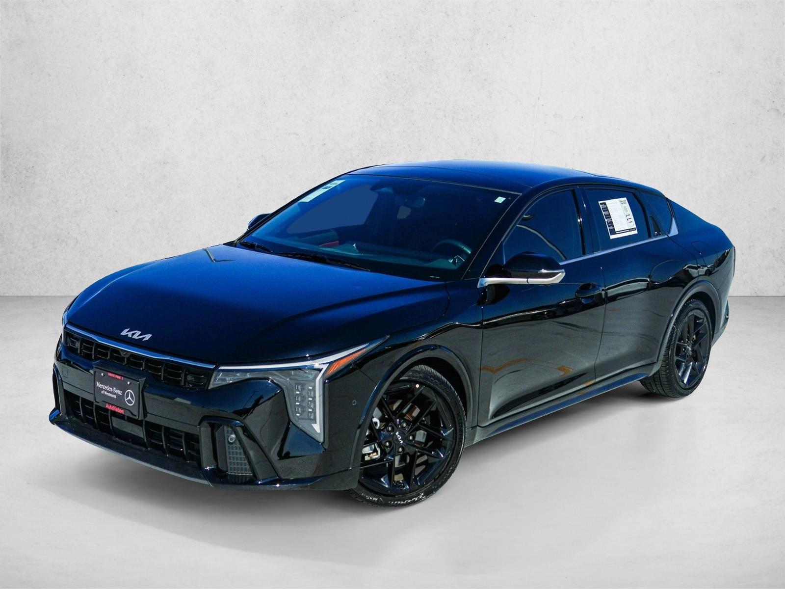 Thumbnail: 2025 Kia K4 - 1