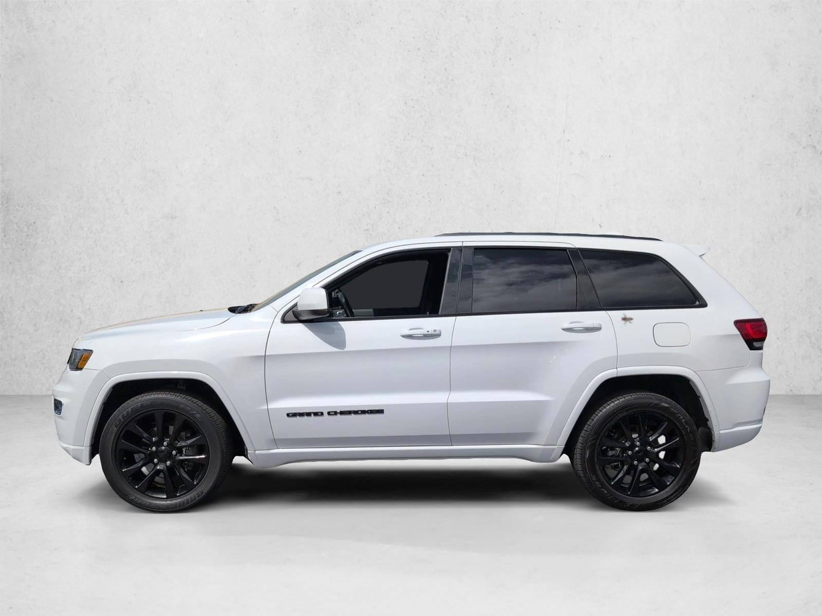 Thumbnail: 2019 Jeep Grand Cherokee - 2