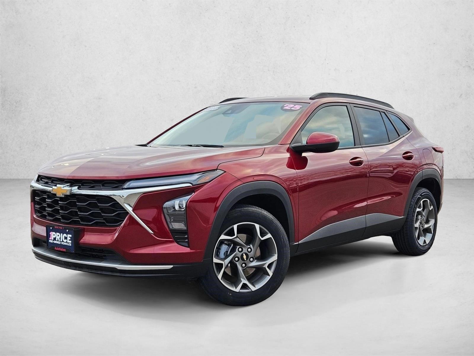 Thumbnail: 2025 Chevrolet Trax - 1